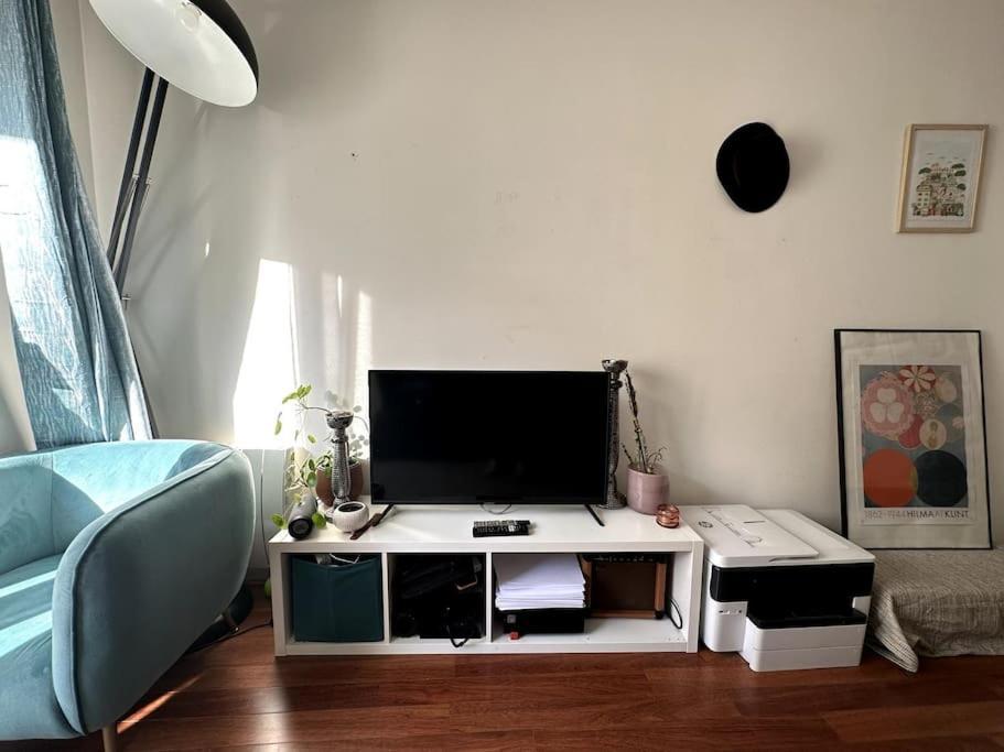 Appartement Lumineux Avec Balcon ルヴァロワ＝ペレ エクステリア 写真
